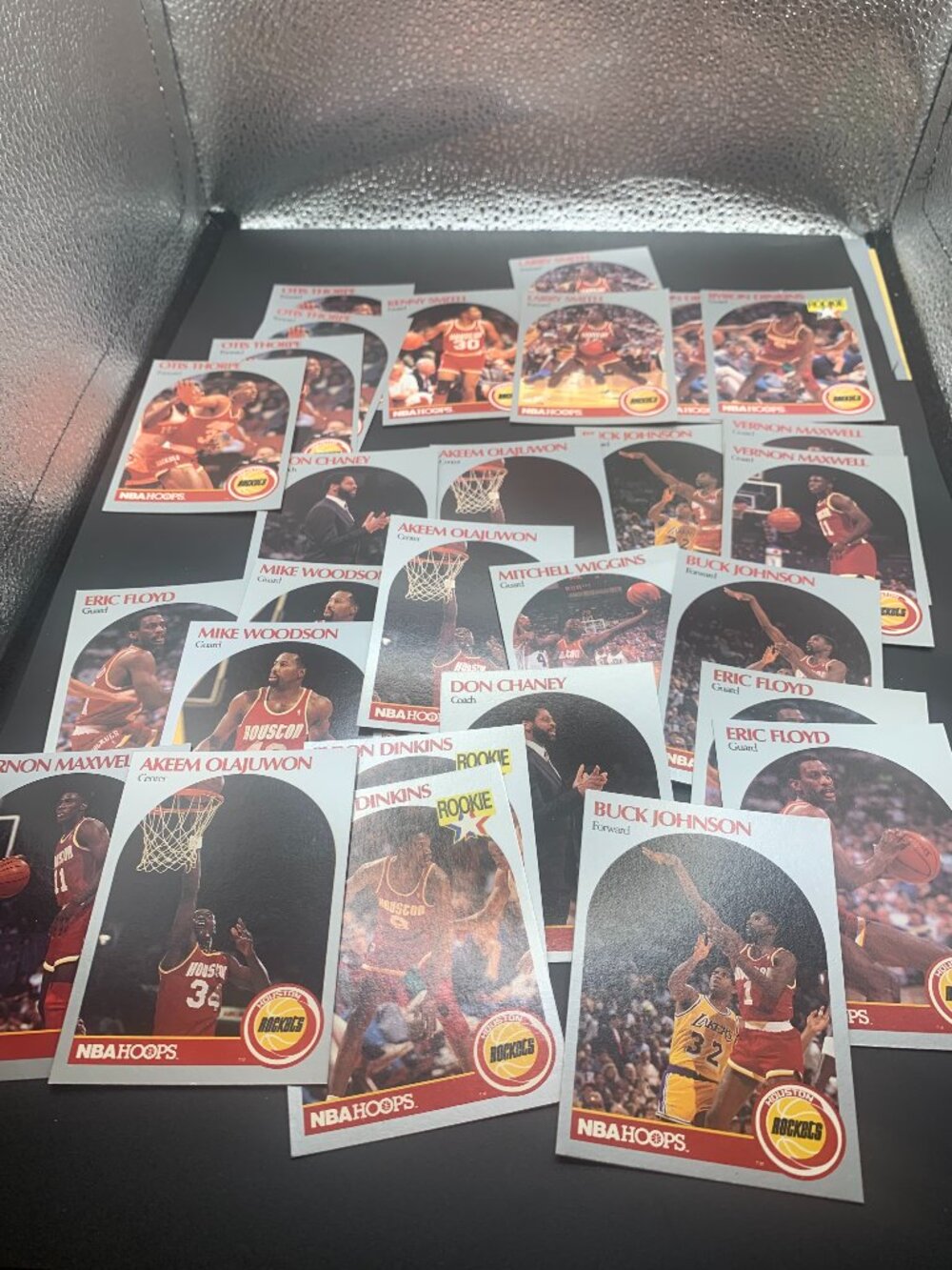 28ct 1990 NBA Hoops Houston Rockets Basketball Trading Cards SELLING AS IS